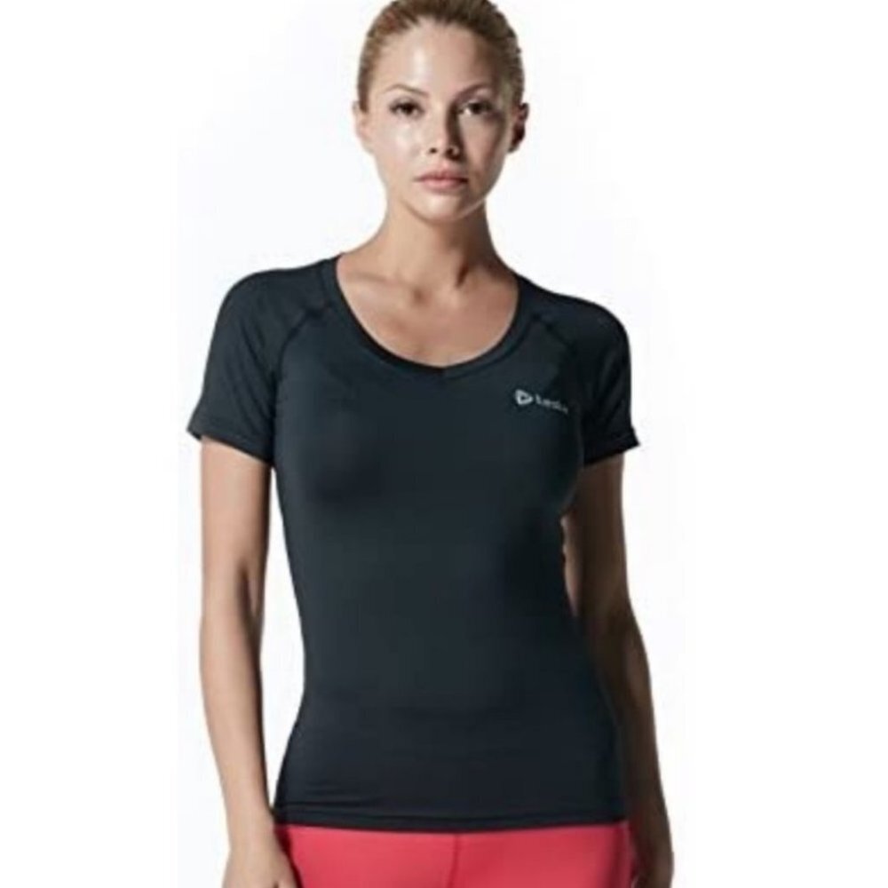 Tesla Black‎ Short Sleeve V-Neck Athletic T-Shirt Size Medium Tee Top Sweat Wick